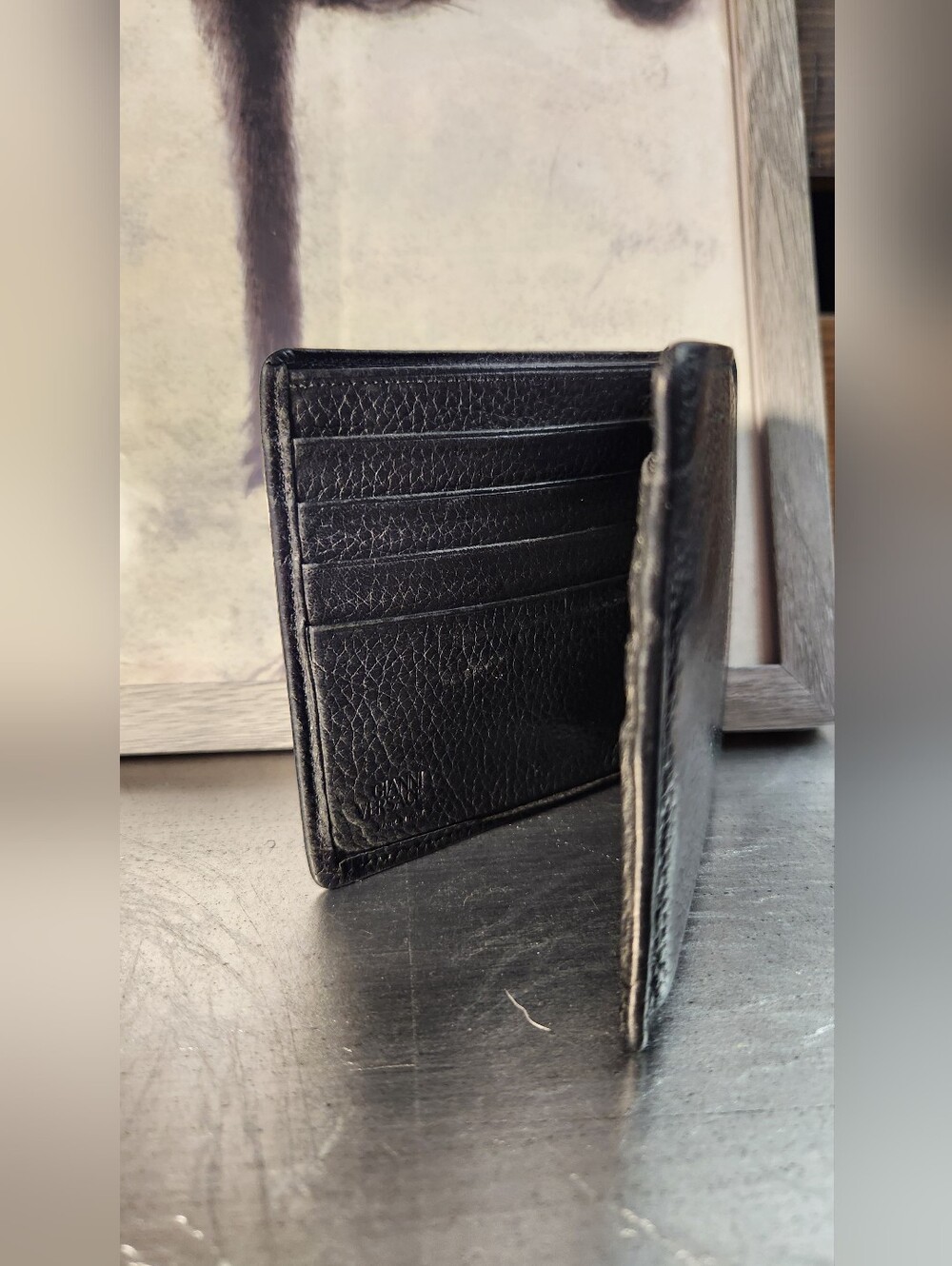 Versace Wallet With Silver Medusa Motif - Picture 10 of 16